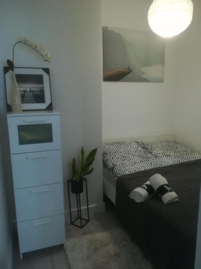 Ferienwohnung Obroncow Wybrzeza Danzig Exterior foto
